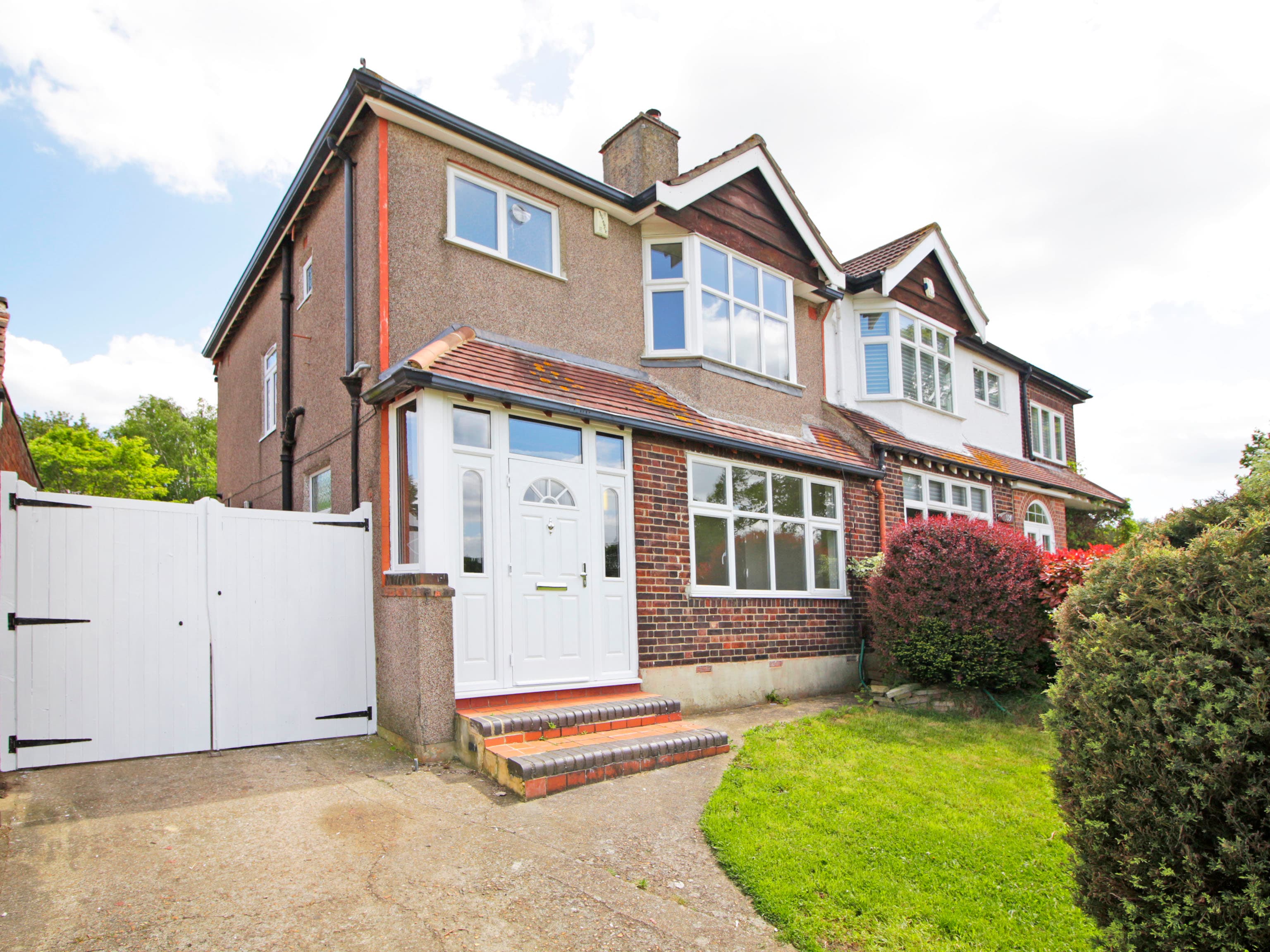Court Farm Road, LONDON, London, SE9 4JN