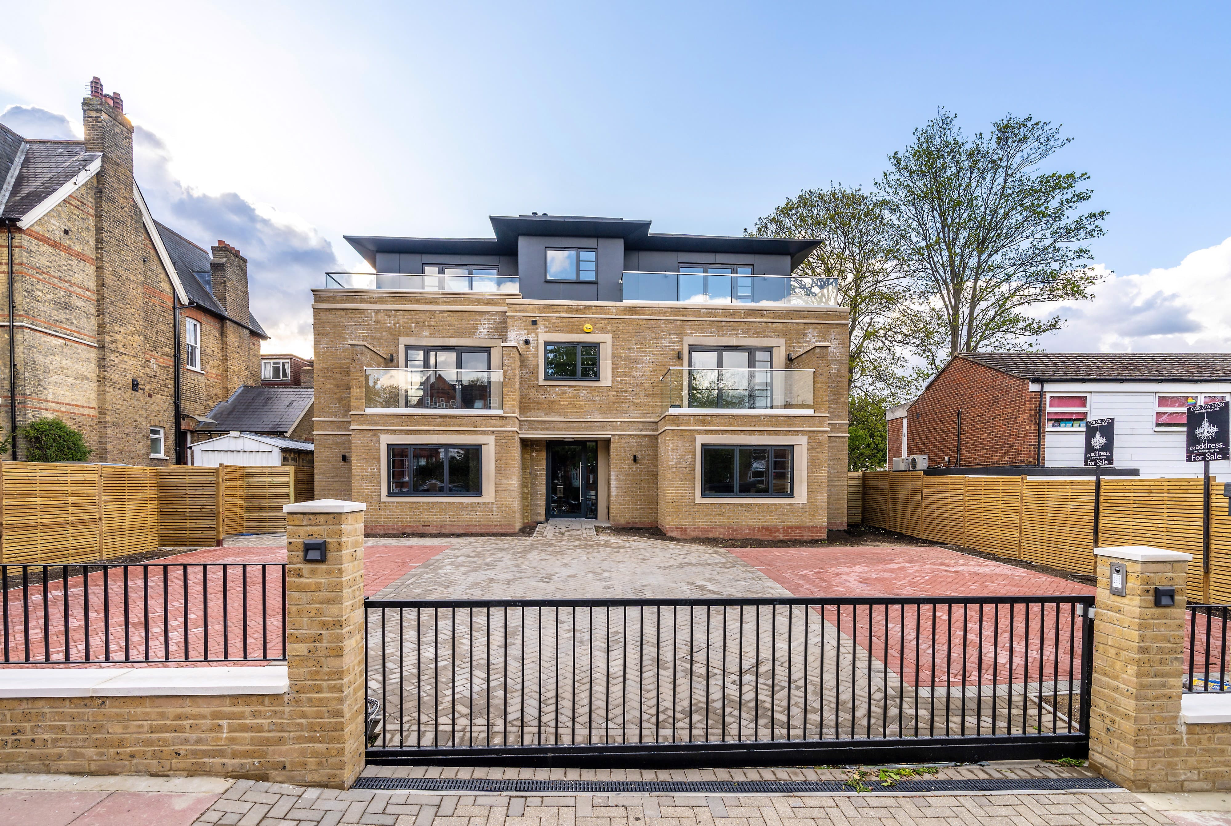 Flat 5 (The Penthouse) Harvington Lodge, Shortlands Road, Shortlands, Kent, Bromley, BR2 0BF