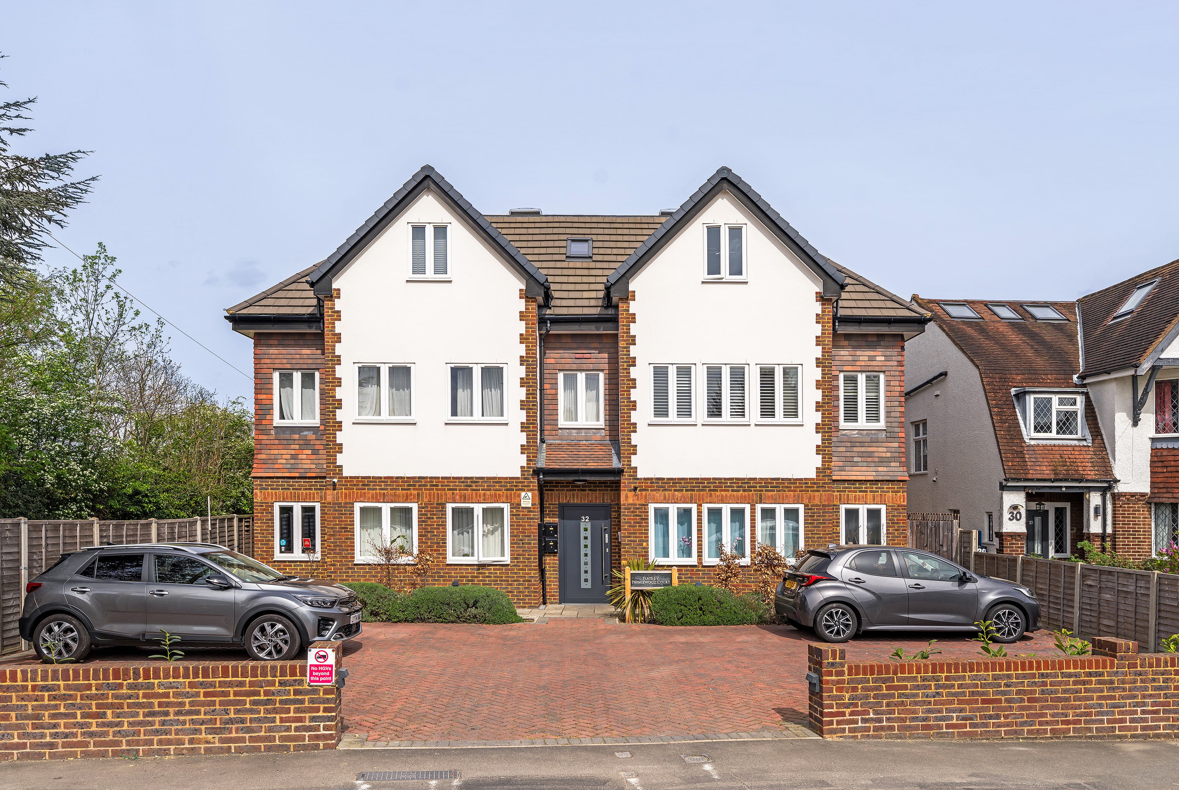 Flat 6, Princewood Court, Croydon, 32 Woodmere Avenue, CR0 7PB